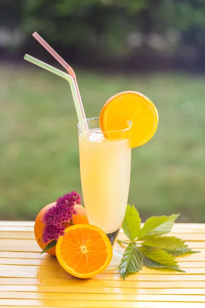 Sumo de laranja — Fotografia de Stock