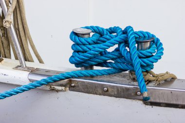 halatlar ve deniz deniz mili