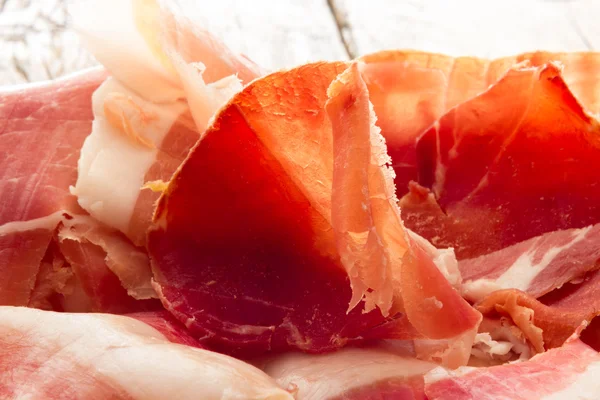 Skutečný vepřová šunka z Itálie bologna — Stock fotografie