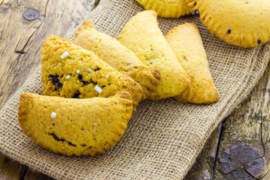 mantı tatlı reçel ile doldurulmuş