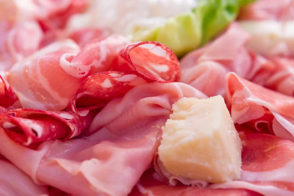 Prosciutto italiano y salame — Foto de Stock