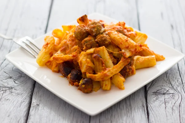 Baked pasta with meatballs — Stock Photo, Image