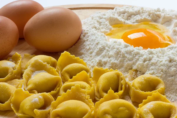 Tortellini Bolognesi — Stockfoto