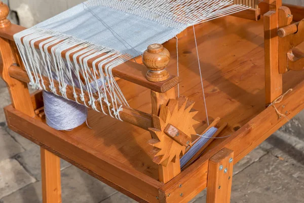 小木制织机 — 图库照片