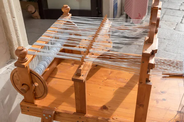 小さな木製の織機 — ストック写真