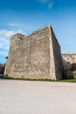 Otranto Puglia sokakları gün batımı