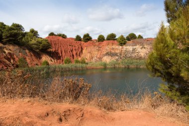Otranto Puglia boksit gölü