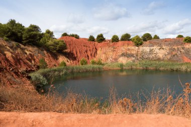 Otranto Puglia boksit gölü