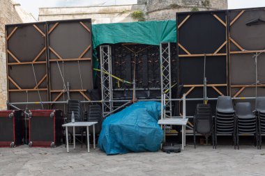 Otranto Puglia sokakları gün batımı