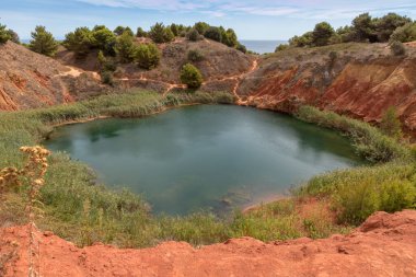 Otranto Puglia boksit gölü