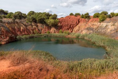 Otranto Puglia boksit gölü