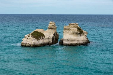 Torre dell 'orso Puglia İki kız kardeş