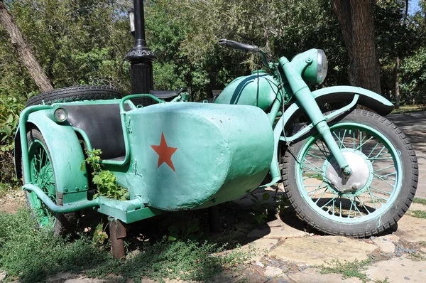 古い軍事オートバイ — ストック写真