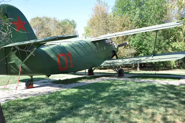 Elemento del antiguo avión militar — Foto de Stock