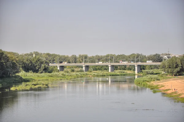 Pont de voiture reliant l'Europe et l'Asie — Photo