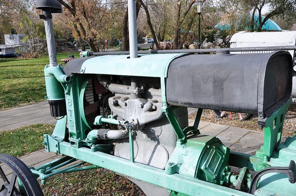 UNIVERSAL tractor parts — Stock Photo, Image