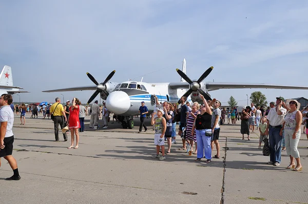 Vacaciones de 100 años de las fuerzas aéreas militares de Rusia —  Fotos de Stock