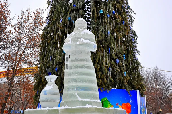 Ice shapes new year — Stock Photo, Image