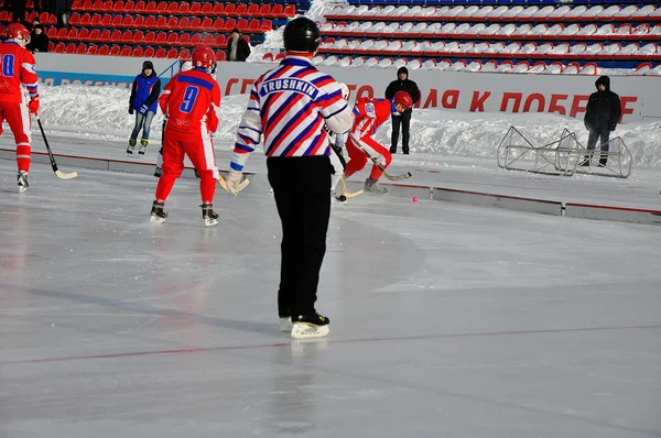 Konkurrensen om bandy — Stockfoto