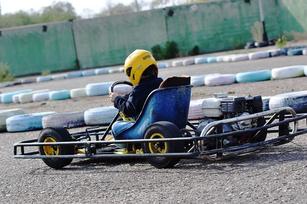 Karting 4 yıl bir sporcu olduğunu — Stok fotoğraf