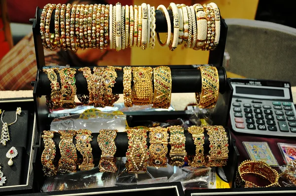 Colorful bangle from India — Stock Photo, Image