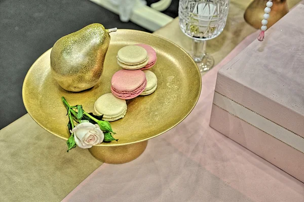 Elegantní svatební stůl místo nastavení — Stock fotografie