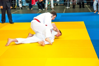 Judo yarışmaları gençler arasında