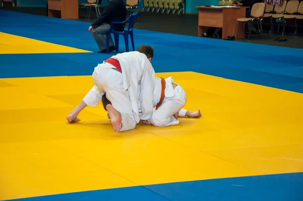 Kompetisi judo di kalangan remaja — Stok Foto