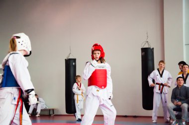 kızlar arasında Taekwondo rekabet