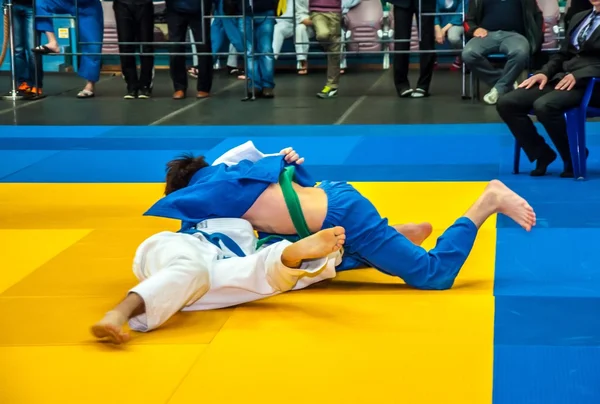 Judo gençler arasında yarışmaları — Stok fotoğraf
