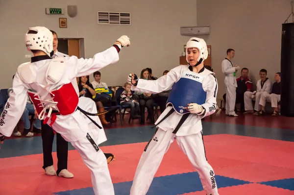 Samoobrony bez broni - taekwondo jest koreańskie sztuki walki — Zdjęcie stockowe