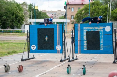 yarışmalar yangın uygulanan spor veya itfaiye spor