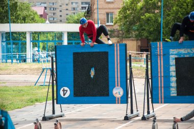 yarışmalar yangın uygulanan spor veya itfaiye spor