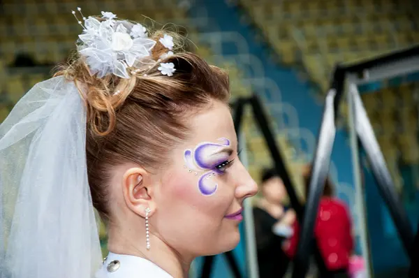 Mädchen, Semifinalistin im Friseurhandwerk — Stockfoto