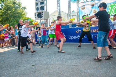 Ivan kupala tatil boyunca su dökme
