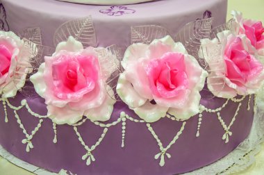 Düğün pasta süsleme
