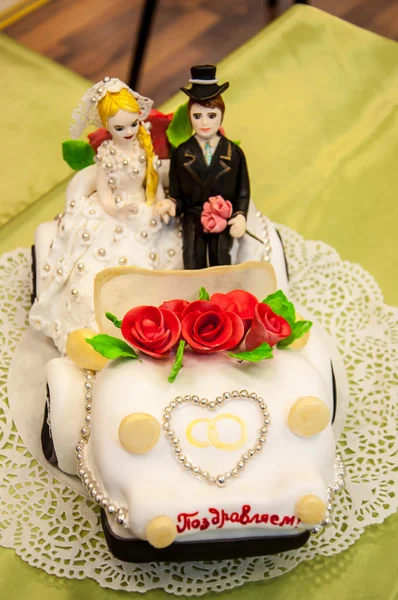 Decorar un pastel de boda —  Fotos de Stock