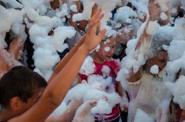 köpük duş Ivan kupala tatile soğutma