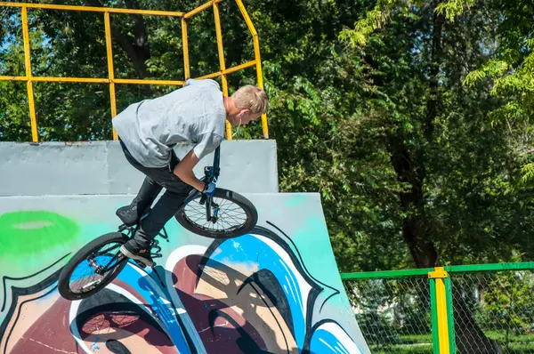 Cvičení fanoušky bike Trial — ストック写真