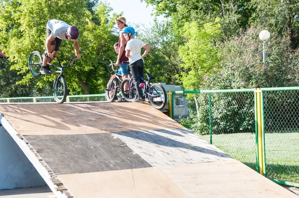 Gli appassionati di bike trial — Foto Stock