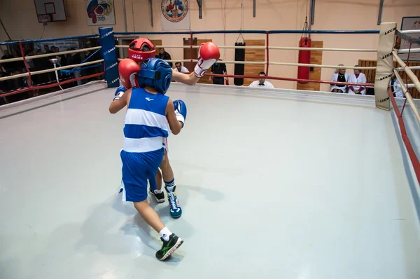 Boxe tra gli adolescenti — Foto Stock