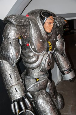 makinelerin yükselişi robotu