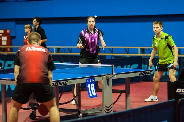 Table tennis competitions between pairs — Stock Photo, Image