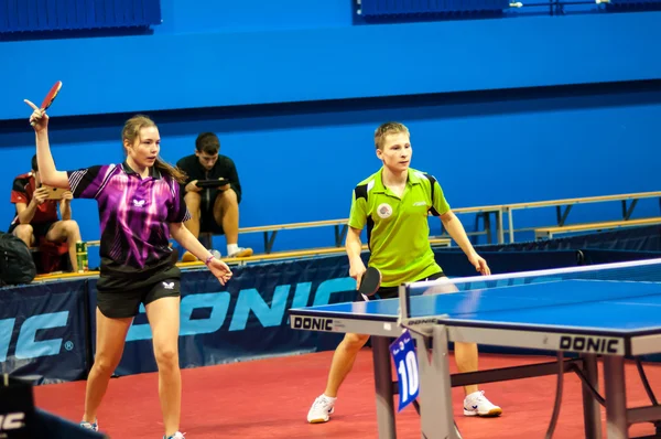 Table tennis competitions between pairs — Stock Photo, Image