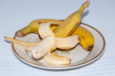 muz açlık bastırmak, organizmanın enerji ve besin sağlamak