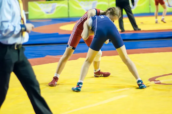 Deportes lucha libre competencia entre las niñas — Foto de Stock