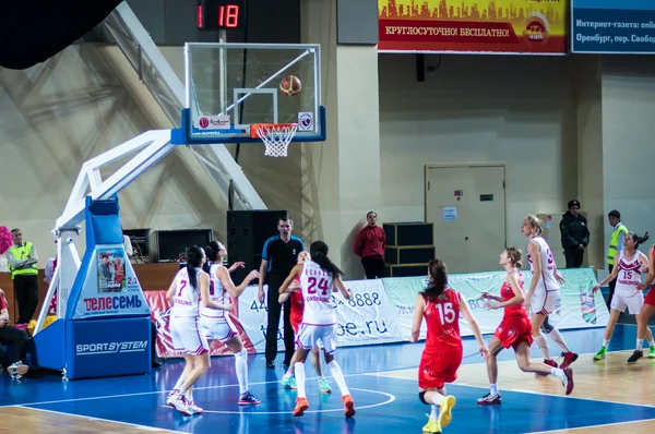 Basketball game Russia Spain — Stock Photo, Image