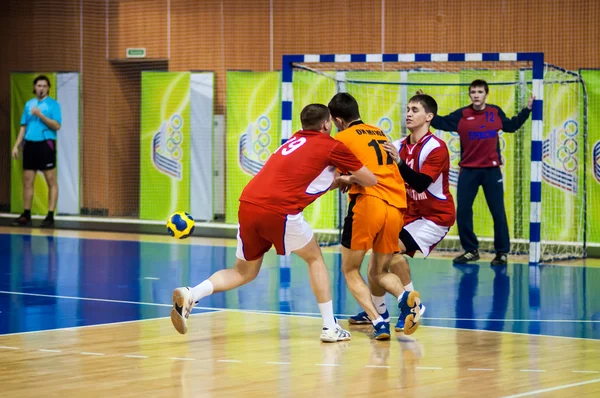 Tournoi international de handball à la mémoire du premier gouverneur de la province d'Orenbourg Neplueva I.i . — Photo