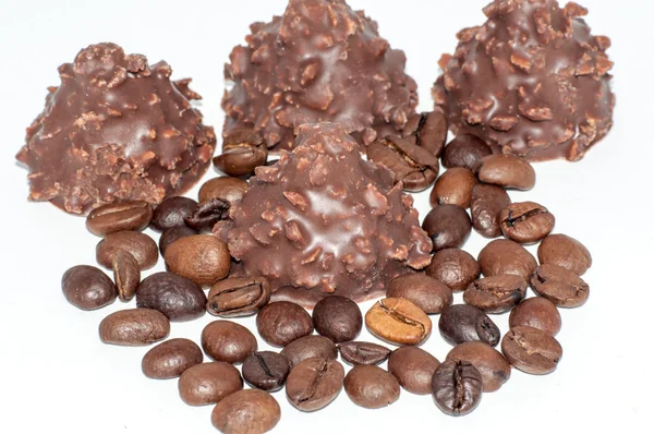 Chocolate candy with hazelnuts — Stock Photo, Image