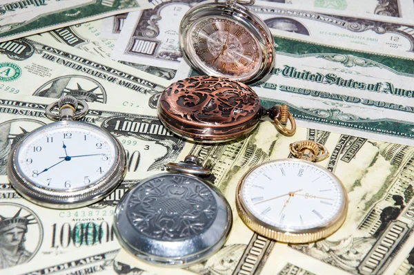 Pocket watches and money — Stock Photo, Image